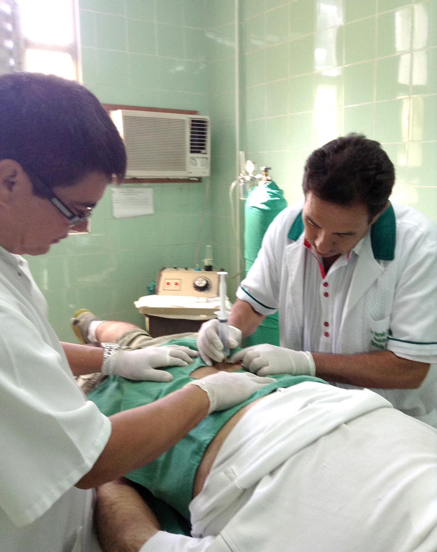 Por qué duele en la espalda la parte derecha